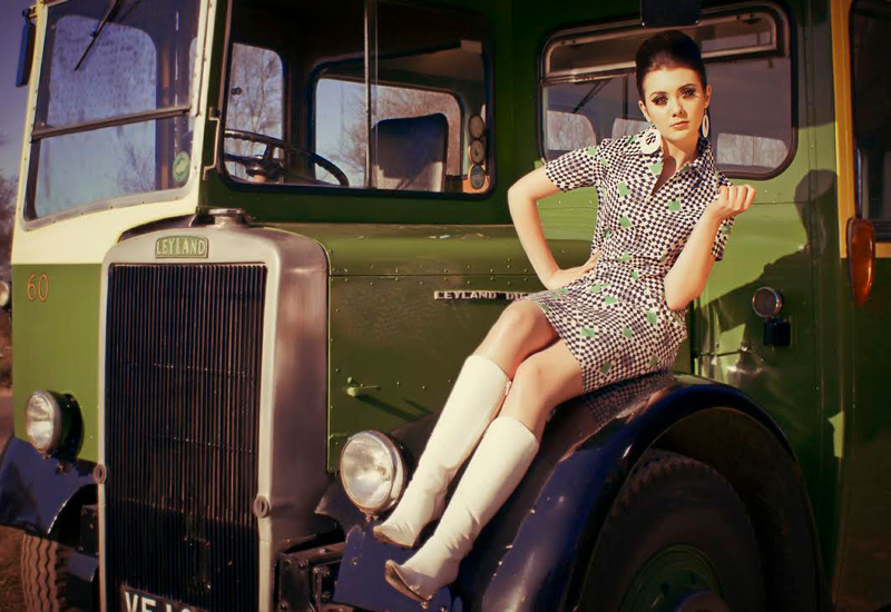 Illustration for article titled It's Friday, So Let's Look At Some Pretty Girls And Old Buses